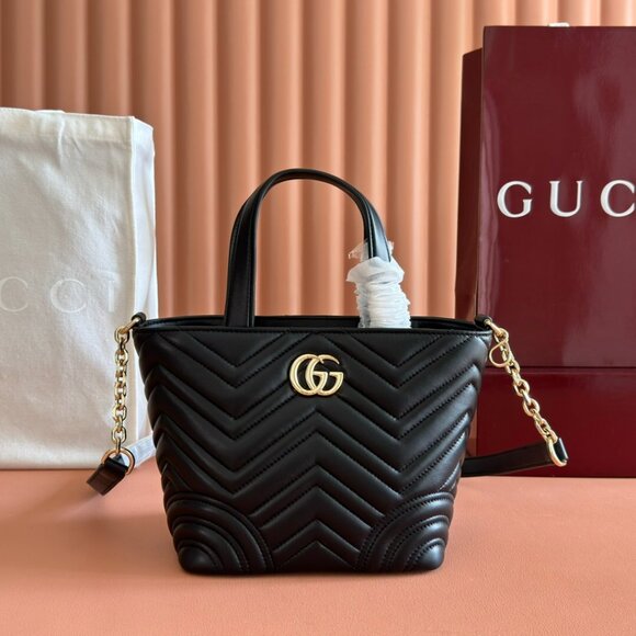✨Gucci Betty series small tote bag black✨ - Picture 1 of 8